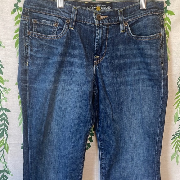 EUC Size 6/28 Lucky Brand Sweet ‘N’ Low Boot Cut Jeans D1 - Picture 4 of 8